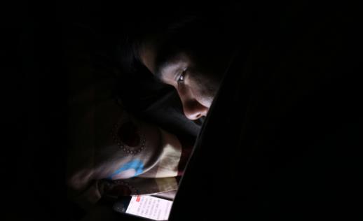 晚上几点睡觉算熬夜?熬夜有什么危害