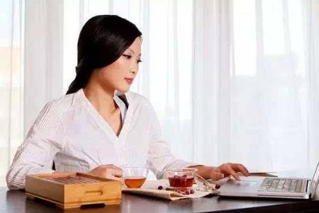 女人喝哪些茶有助于排毒?女人如何排毒才有效