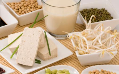 吃豆制品补钙、补充蛋白质,吃多了也有坏处?尤其是豆泡