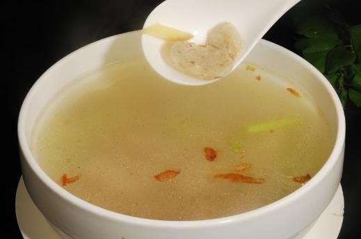 减肥期间不可以只吃素菜 减肥期间不能吃肉?8大误区