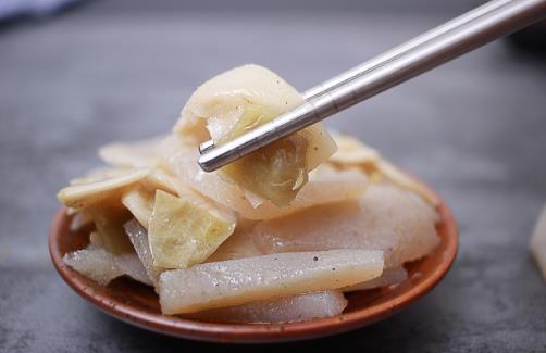 夏季减肥吃什么菜?冬瓜利尿、豆芽减脂、丝瓜通便,今晚
