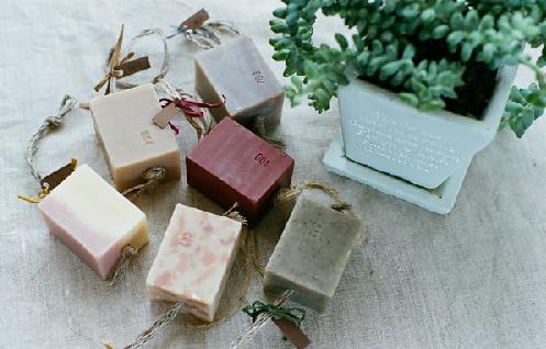 肥皂不只用来洗衣服 肥皂的妙用小窍门30则