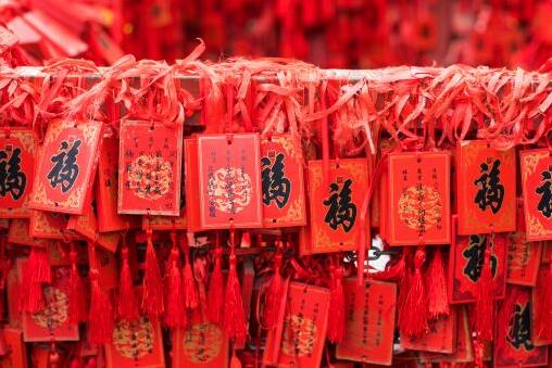 2021年春节疫情相关:春节假期还会封村吗?可以办酒席吗?