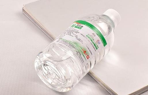 酒精可以放在外面冻着吗?酒精烧起来要怎么办