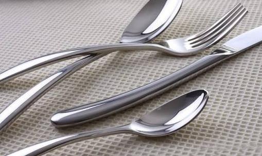 不锈钢餐具有哪些类型?如何正确的选购不锈钢餐具