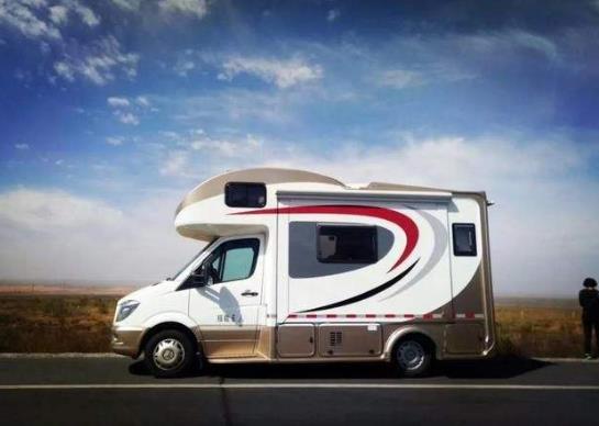 房车一天能开多少公里?租房车要注意什么?