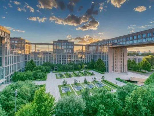 高考填报志愿选什么专业最吃香?一般高考口语考试能过吗