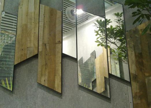 为什么全身镜和普通镜子看的不一样?镜子是越厚越好吗?