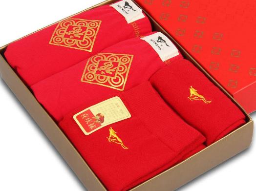 本命年穿红色内裤有什么讲究吗?本命年红内裤只能谁买?