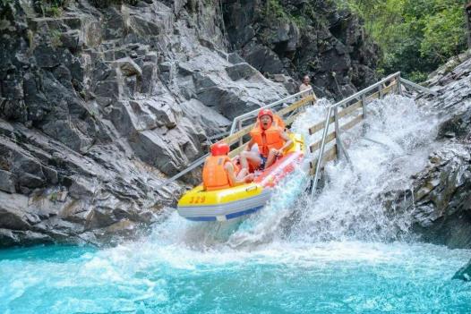 漂流要穿一次性雨衣吗?漂流有什么讲究