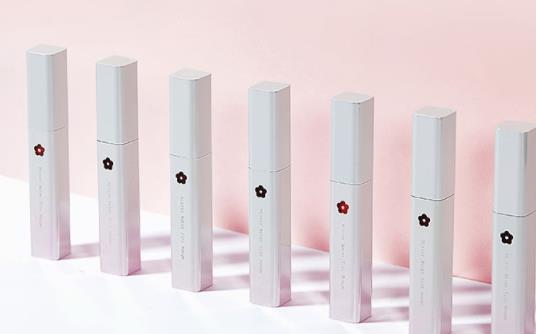 夏天唇釉要不要放冰箱 唇釉使用的注意事项