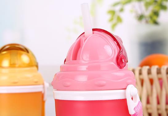 吸管杯吸管发霉了怎么办?吸管杯排气孔为什么会漏水?