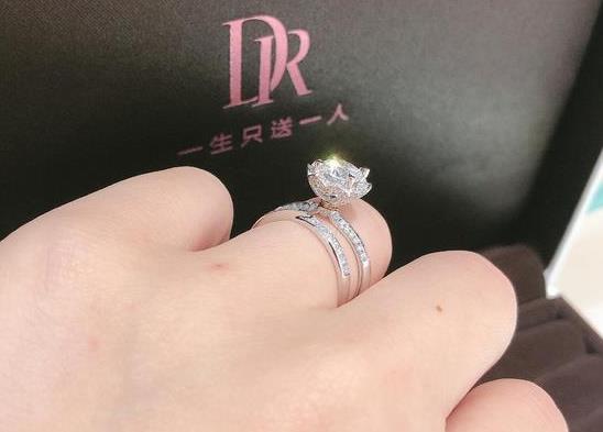 dr钻戒怎么保养?钻戒怎么清洗?