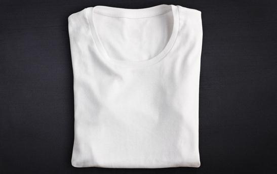 白色衣服被染色了怎么办?