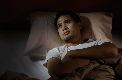 吃什么有助于提高睡眠质量?失眠的原因有哪些?