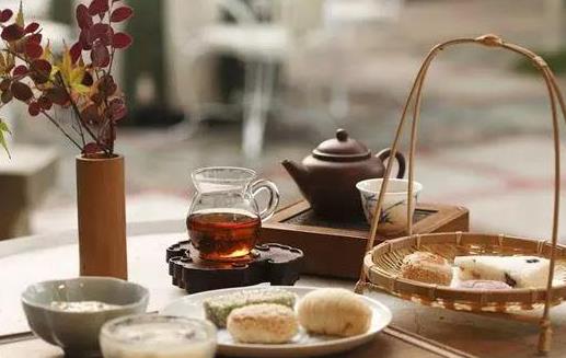 一杯浓茶百害无一利 这8种人万万喝不得浓茶