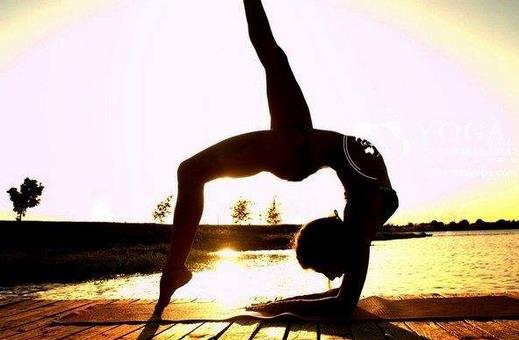 练瑜伽竟然有那么多好处?