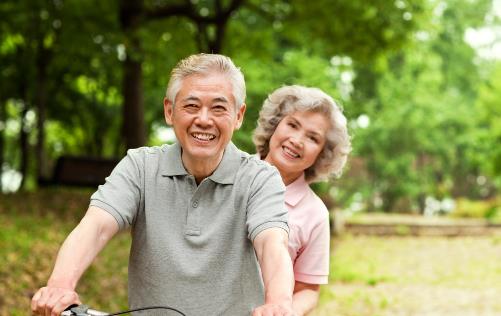 常做有氧有助改善老人失眠 提升老人睡眠质量的方法