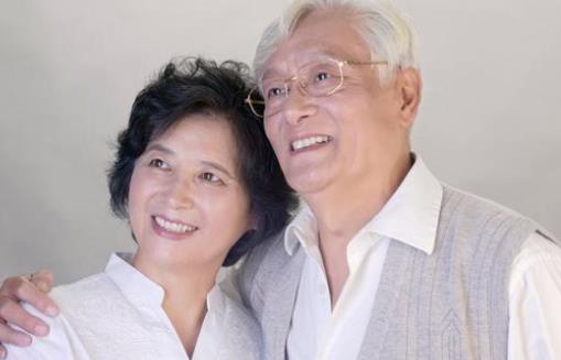 假牙绝对不是装点门面 不戴假牙导致营养不良