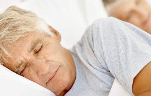 老年人出现少寐症候群 有效提高老人睡眠质量的方法